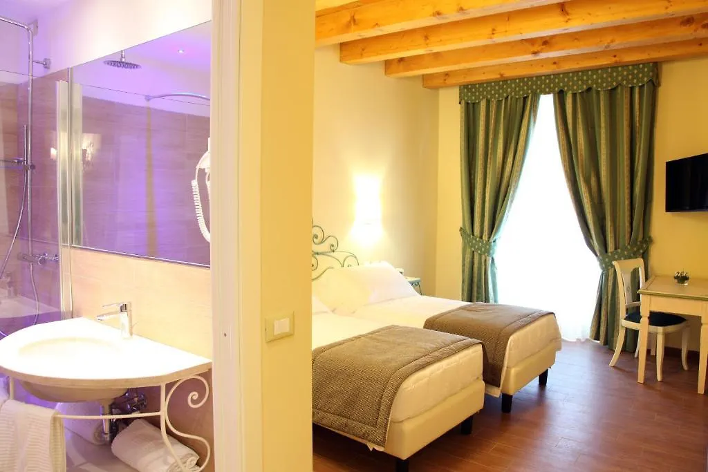 Hotel Borgo Antico Όπως