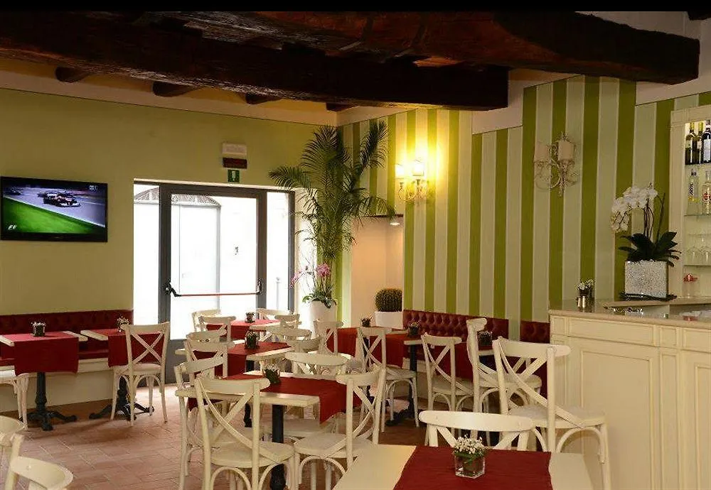 ***  קומו Hotel Borgo Antico איטליה