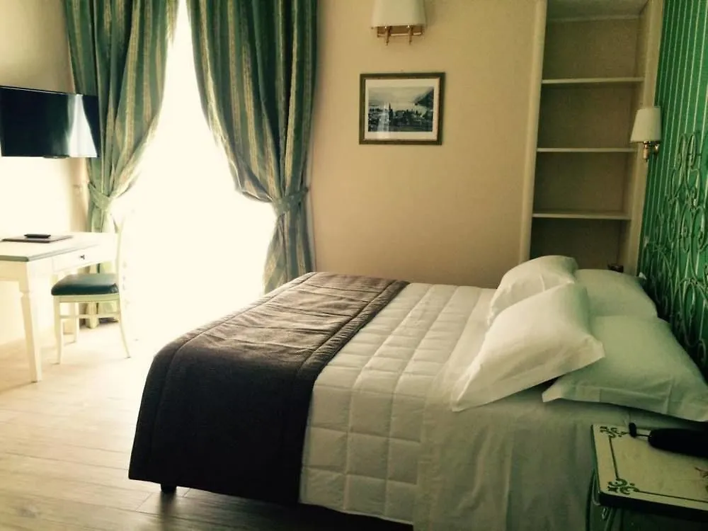 קומו Hotel Borgo Antico